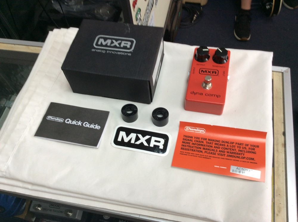 MXR Dynacomp compressor pedal