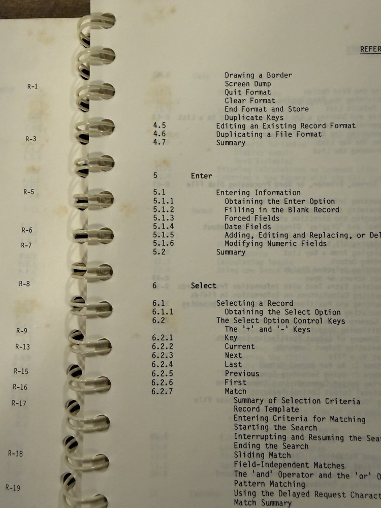 Superbase The Programmable Database for your Commodore 64 Computer Book Vintage