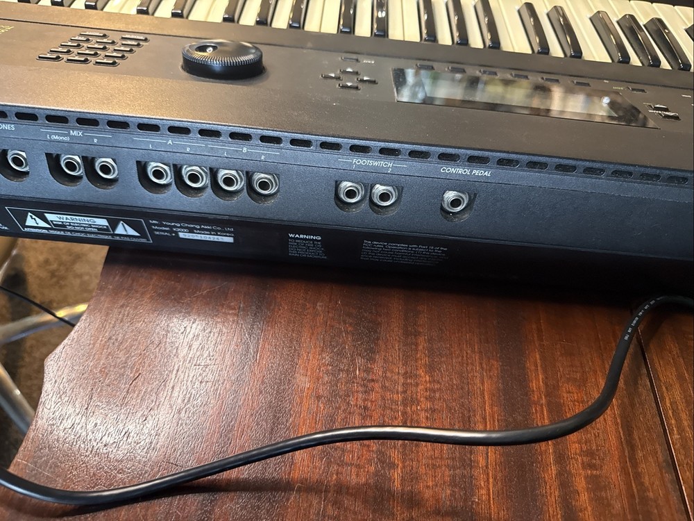 Kurzweil K2000 VAST Variable Architecture Synthesis Technology Keyboard Works
