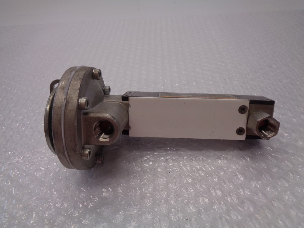 BROOKS INSTRUMENTS 1350EBA7CJV1A FLOW METER NSNP