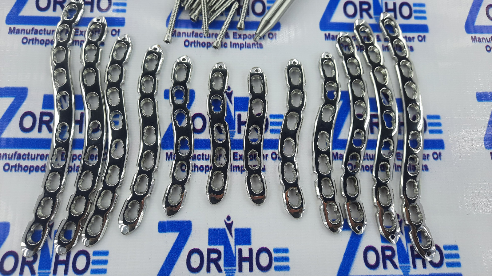 Anterior Clavicle Locking "S" 5-10 hole plate & 3.5mm LCP screws (114Pc) SS 316L