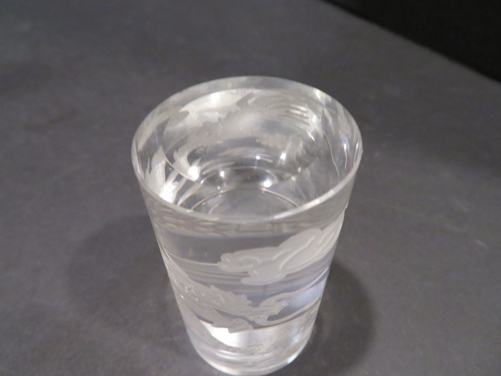 Etched Glass Dragon Roulette Win Marker - Glass Roulette Dolly Win Marker -