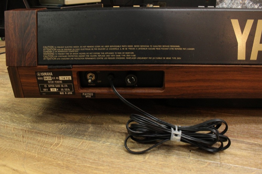 YAMAHA SK20 [1470]