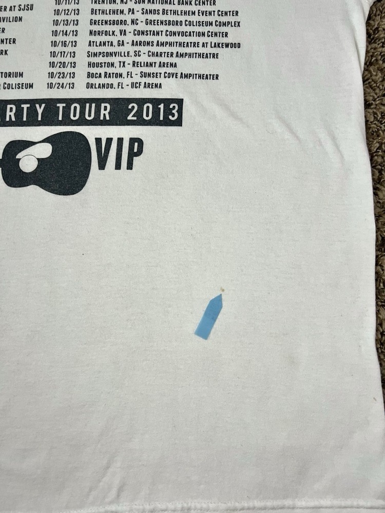 A Day To Remember Acoustic Concert House Party Tour 2013 Band Shirt LG 22” X 29”