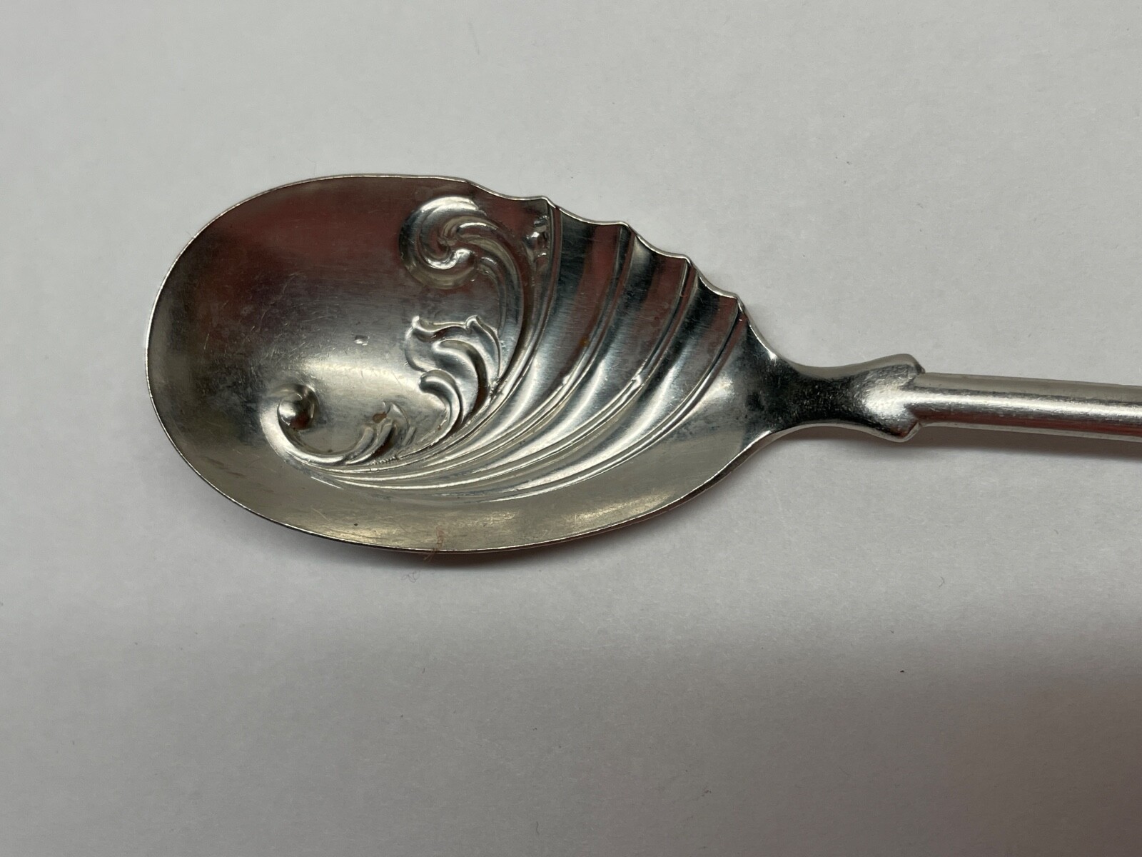 Vintage Coin Silver Sugar Spoon 5-7/8” 19g