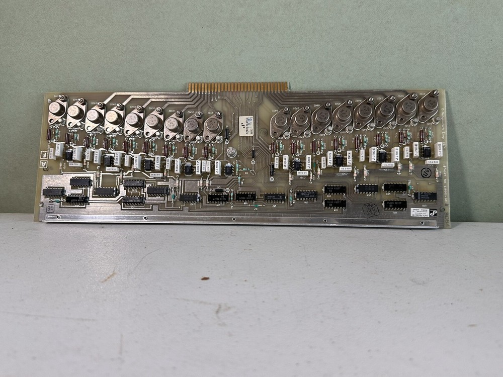 DATA PRODUCT ASSEMBLY 238005-001 CIRCUIT BOARD