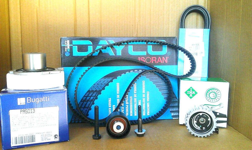 DISTRIBUTION KIT + WATER PUMP FOR FIAT PUNTO VAN (188AX) - 1.9 JTD.