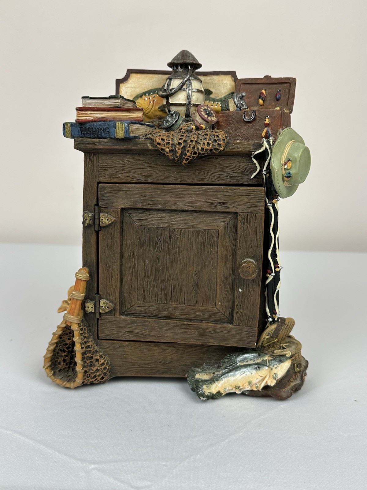 Gone Fishing Clock Figi 1999 Clock Works Rustic Cabin Fish Lantern