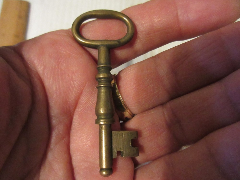 Antique Vintage Brass Solid Barrel Skeleton Key 2.5" Long