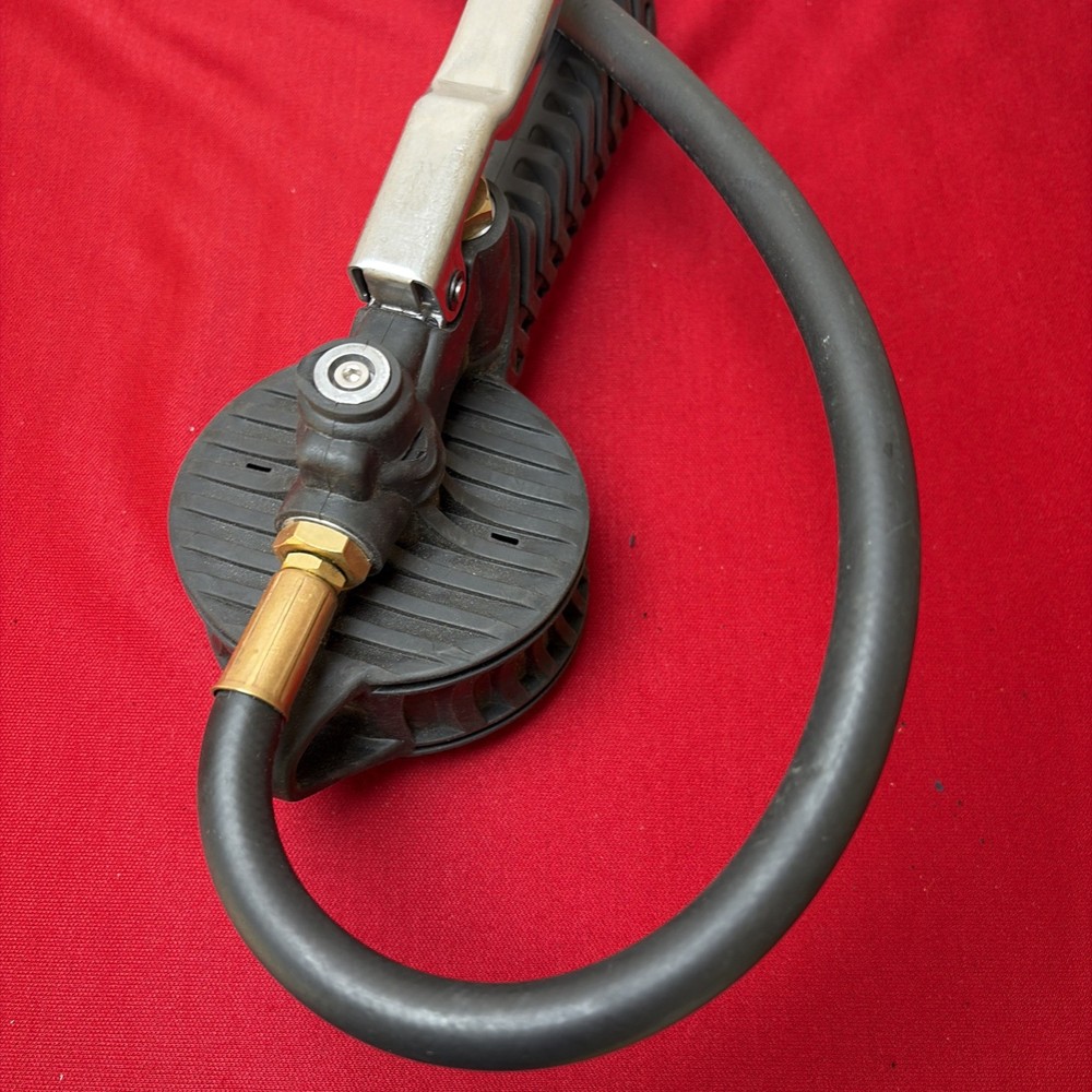 Titan Tools 19357 Digital Tire Inflator