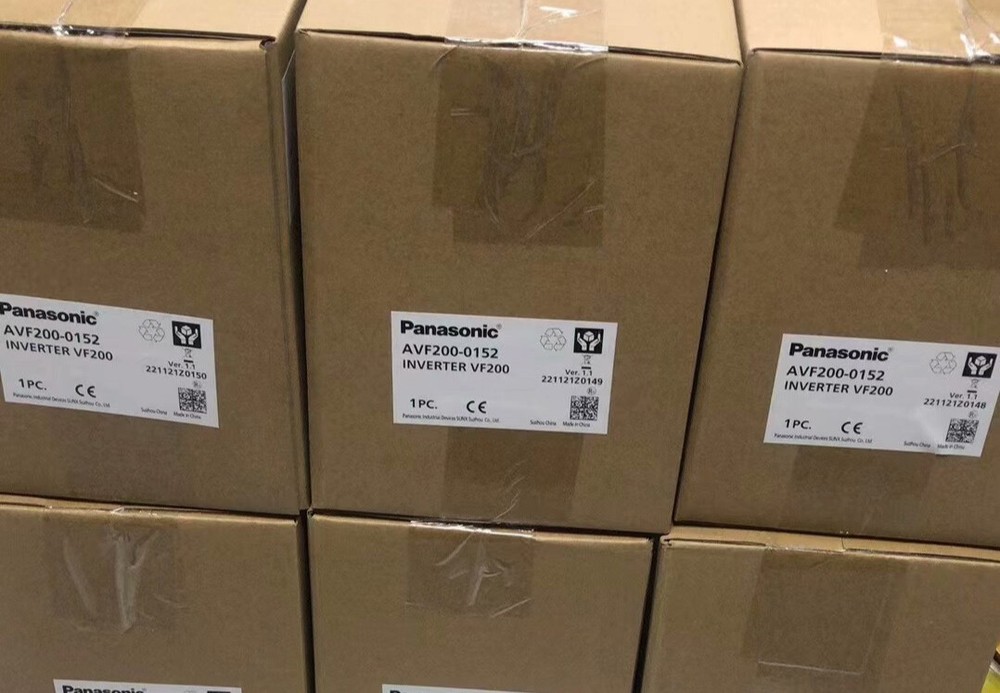 1pc  New  AVF200-0152  Panasonic  Single Phase Frequency Converter