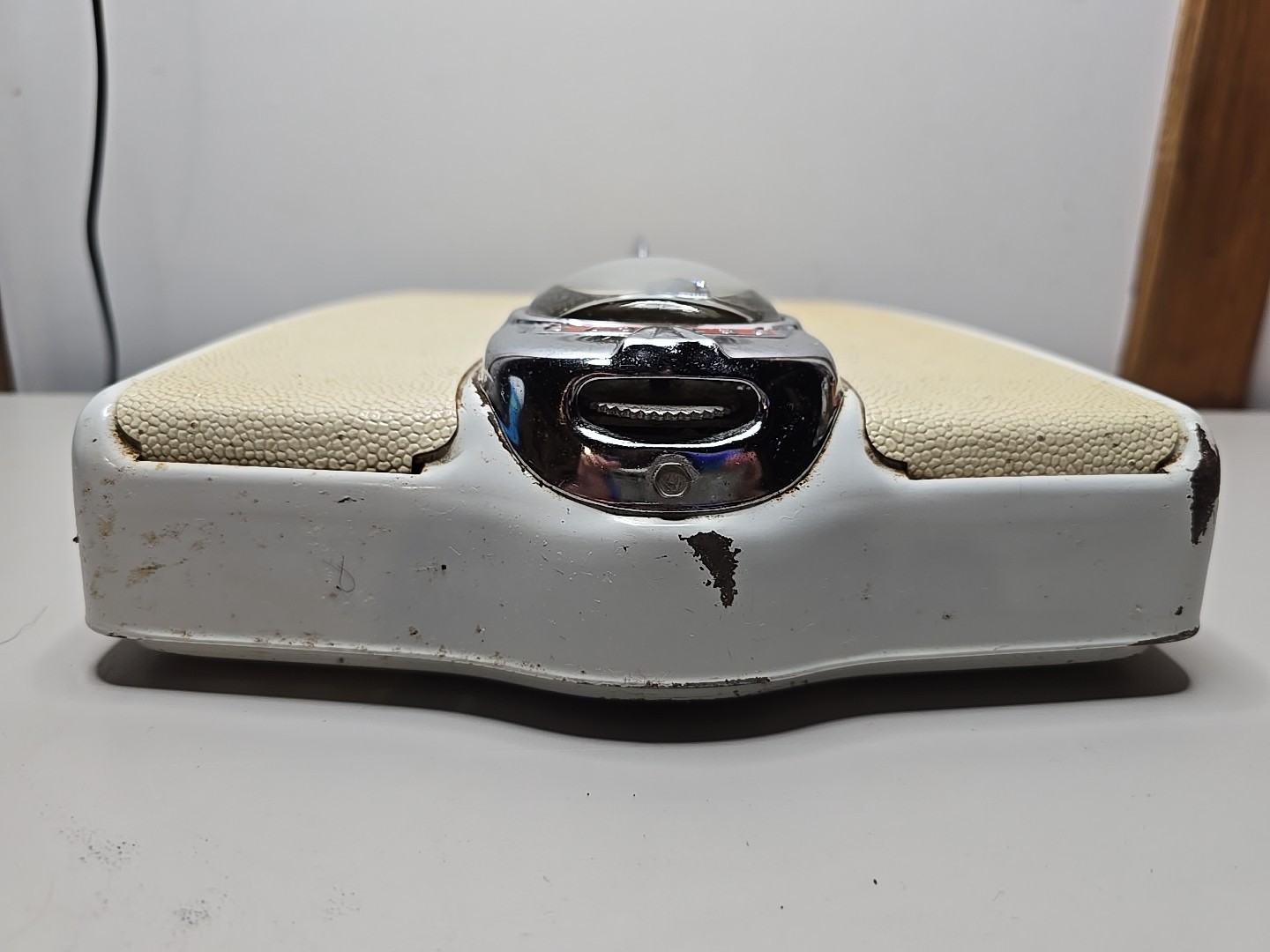 Vintage Detecto 1950s Bubble Bathroom Scale Beige w Silver Speckles MCM Art Deco