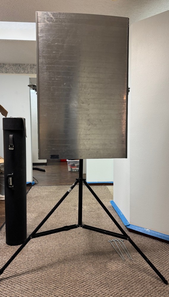 Portable Reflector Panel