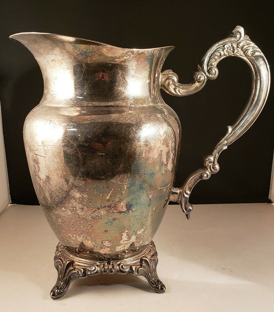 Vintage Tarnished Oneida Silver Plate Water Pitcher Vase w/ Ice Guard