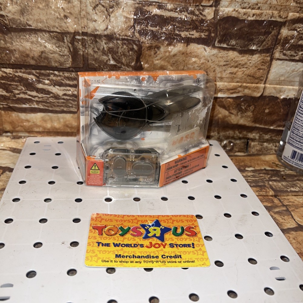 Hexbug Micro Robotic Creatures Mechanicals Wasp R/C New