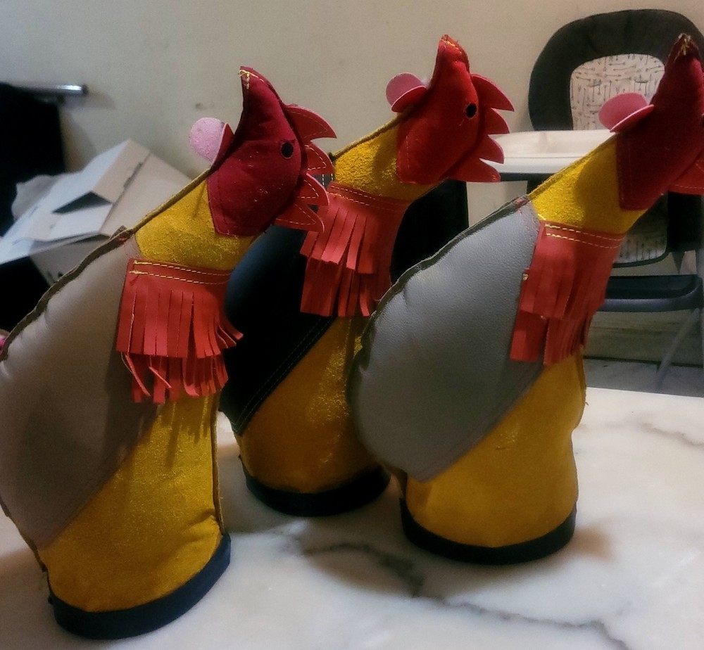 Rooster Dummy / Mona Para Gallos