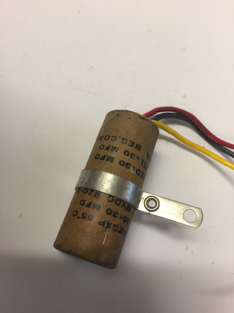 UNECAP  ELECTROLYTIC CAPACITOR   30 MFD-30 MFD 150V NOS
