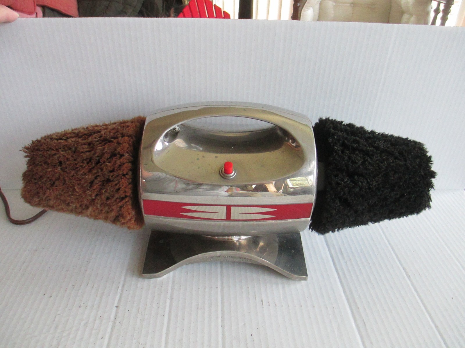 Very Nice Vintage Beck Electric Shoe Polisher & Buffer Model 277 BSMT