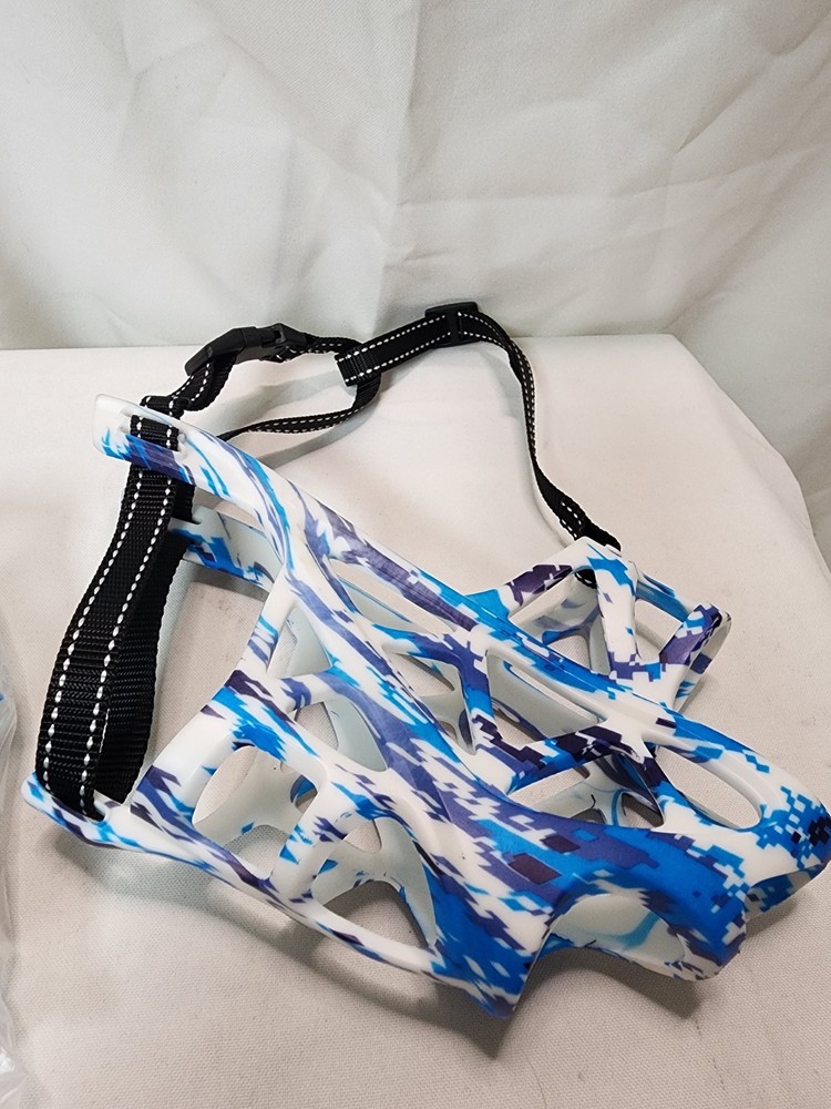 Dog Muzzle Breathable Basket Prevents Biting Barking Allows Panting Drinking, S