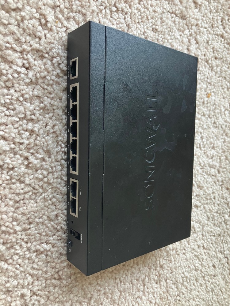 SonicWall TZ400 Network Security/Firewall Appliance