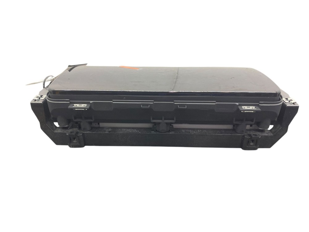 2020-2022 RANGE ROVER SV L405 FRONT UPPER DASH GPS NAVIGATION SCREEN *SCRATCHED*