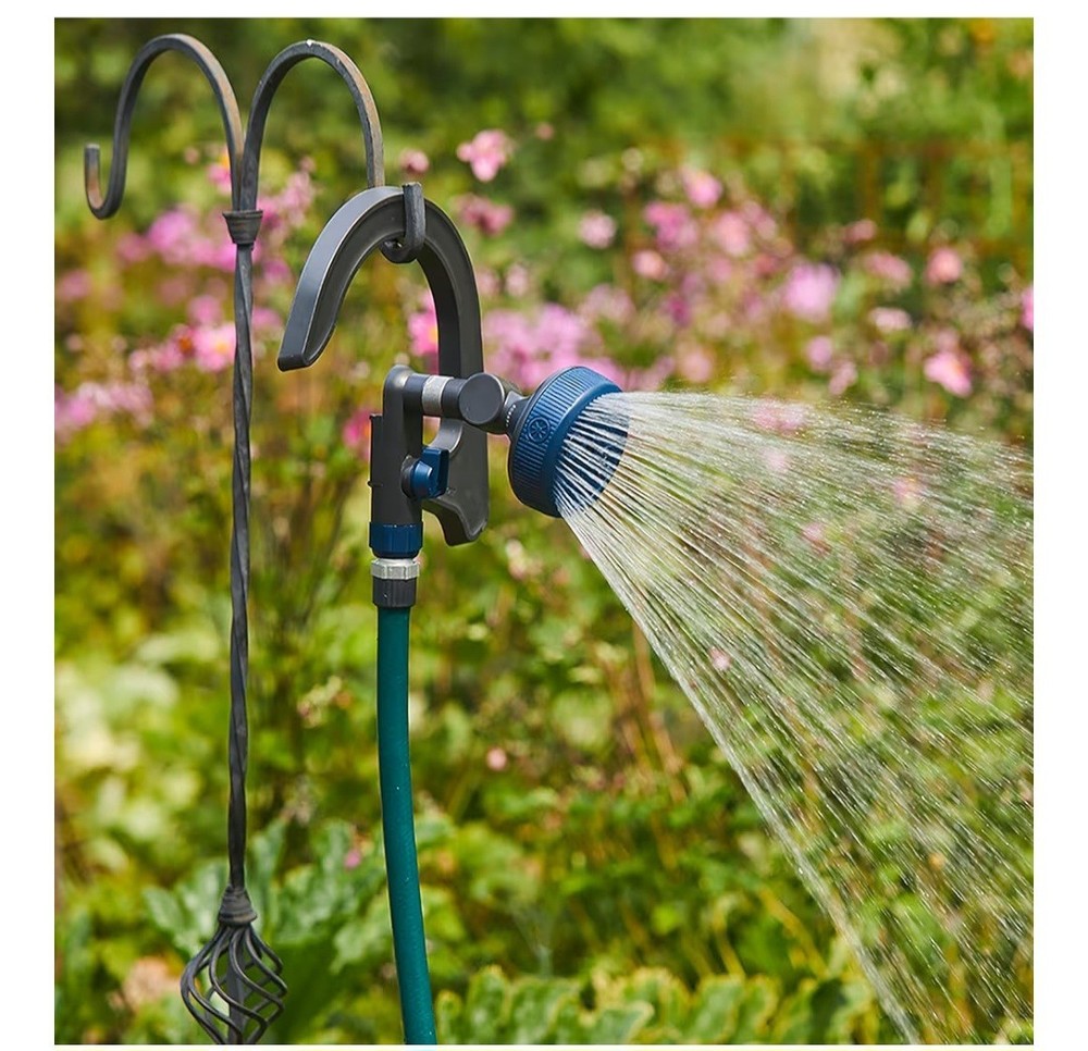 Gilmour 813483-1002 Pivoting Multi-Pattern Hook Sprinkler With On/Off Switch