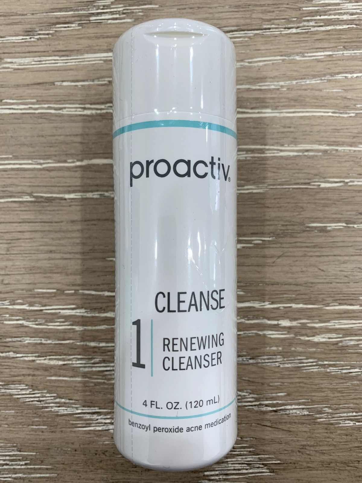 Proactiv 4oz Renewing Cleanser 60 day 01/2027 Expiry Cleanse Proactive Solution