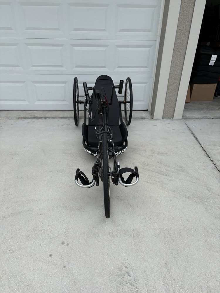 Invacare Top End Force 3 handcycle 27 speeds.