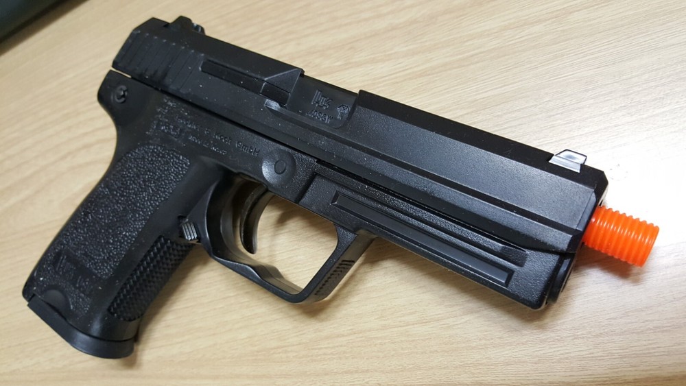 H&K USP with Silence Spring Powered 6mm BB Toy by Eagle Co.