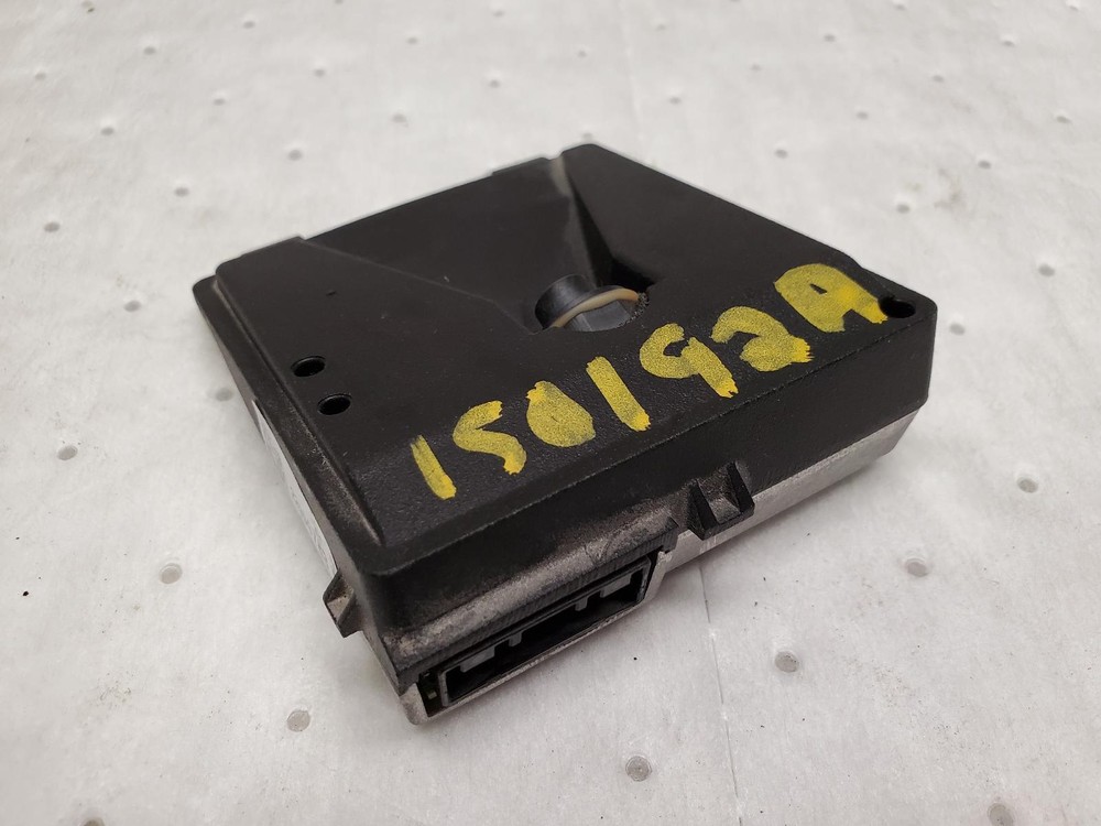 GMC TERRAIN Camera/Projector (camera), front (behind interior mirror) 14 15 16