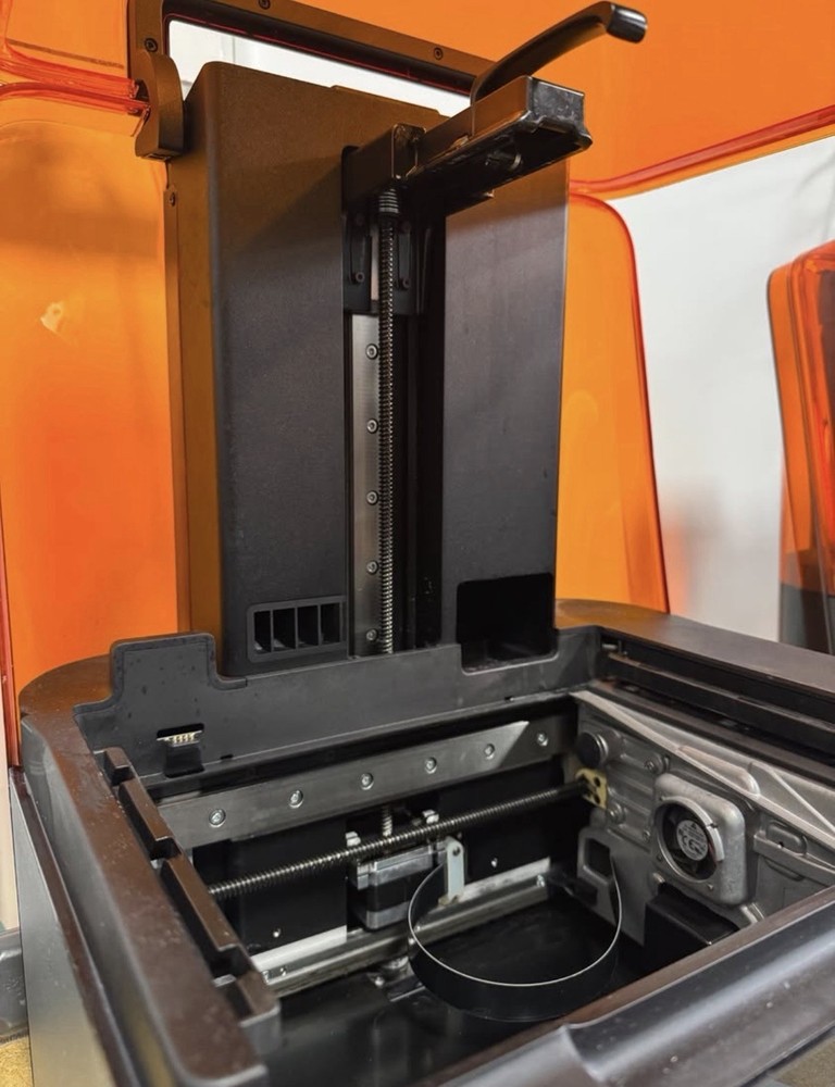 Formlabs Form3 3D Printer - Professional-grade SLA Printer + Extras