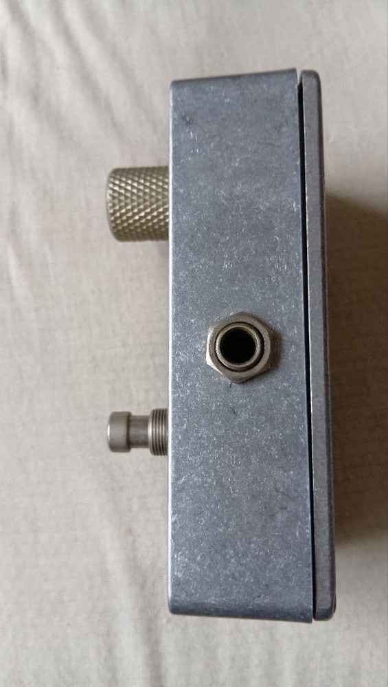 Power fuzz supervised by Akima