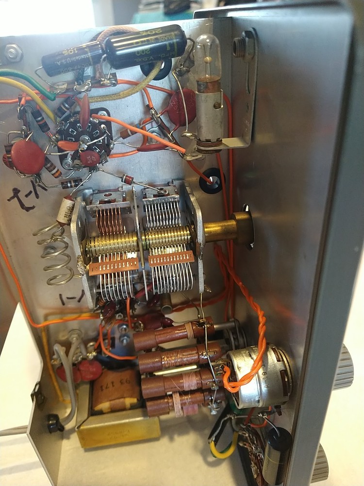 HEATKIT RF-SIGNAL GENERATOR RF-1