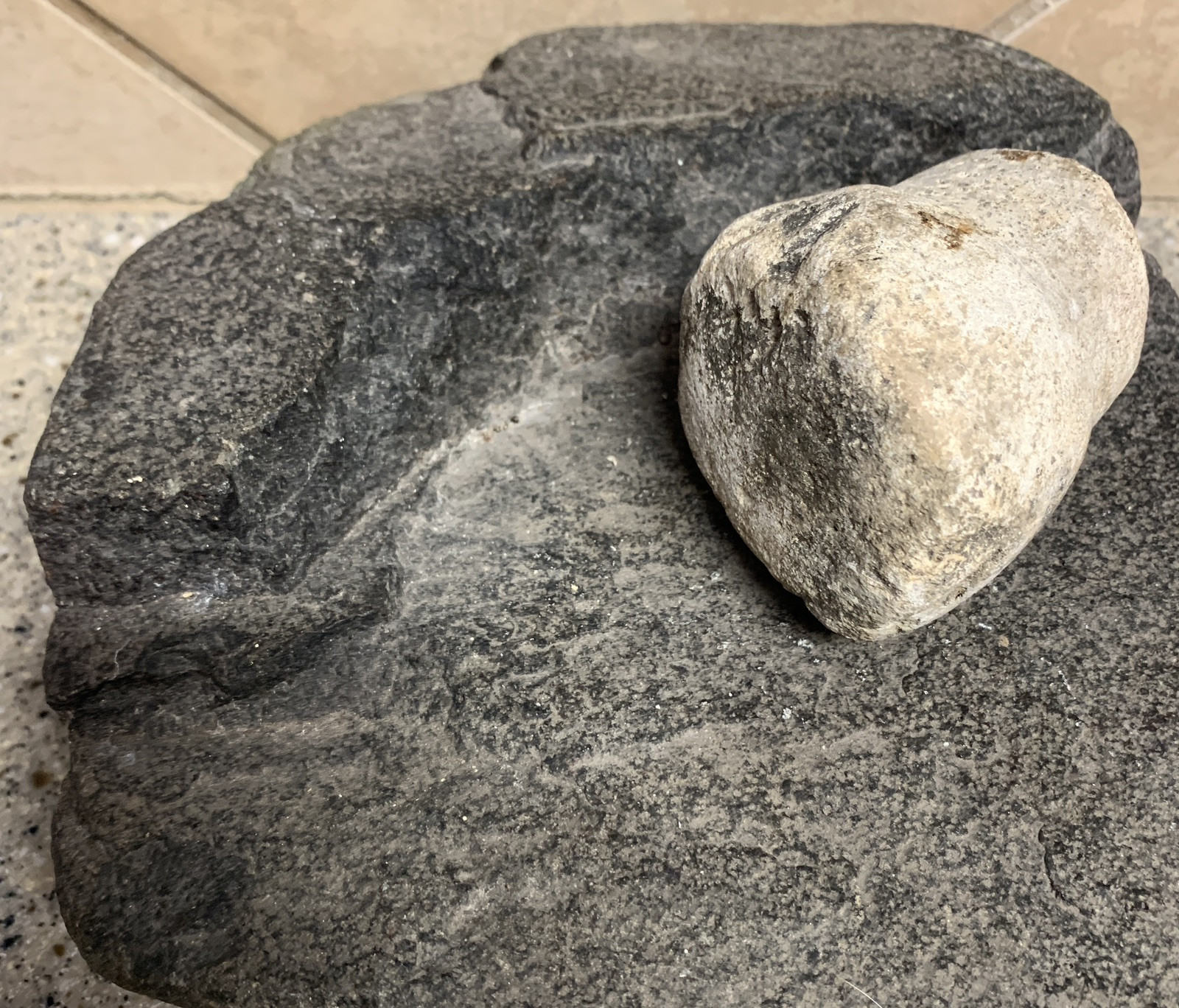 Native American Indian Artifact 22lb Grinding Stone BELL Pestle 2.75”