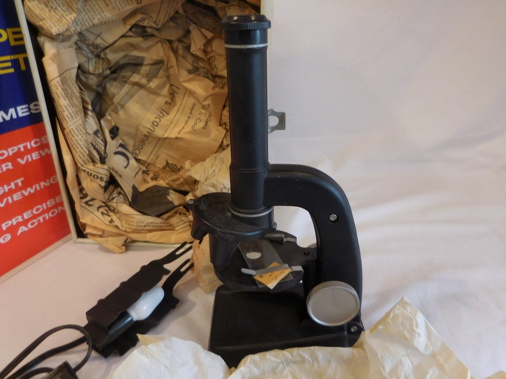 GILBERT Microscope and Lab set 1961 Vintage