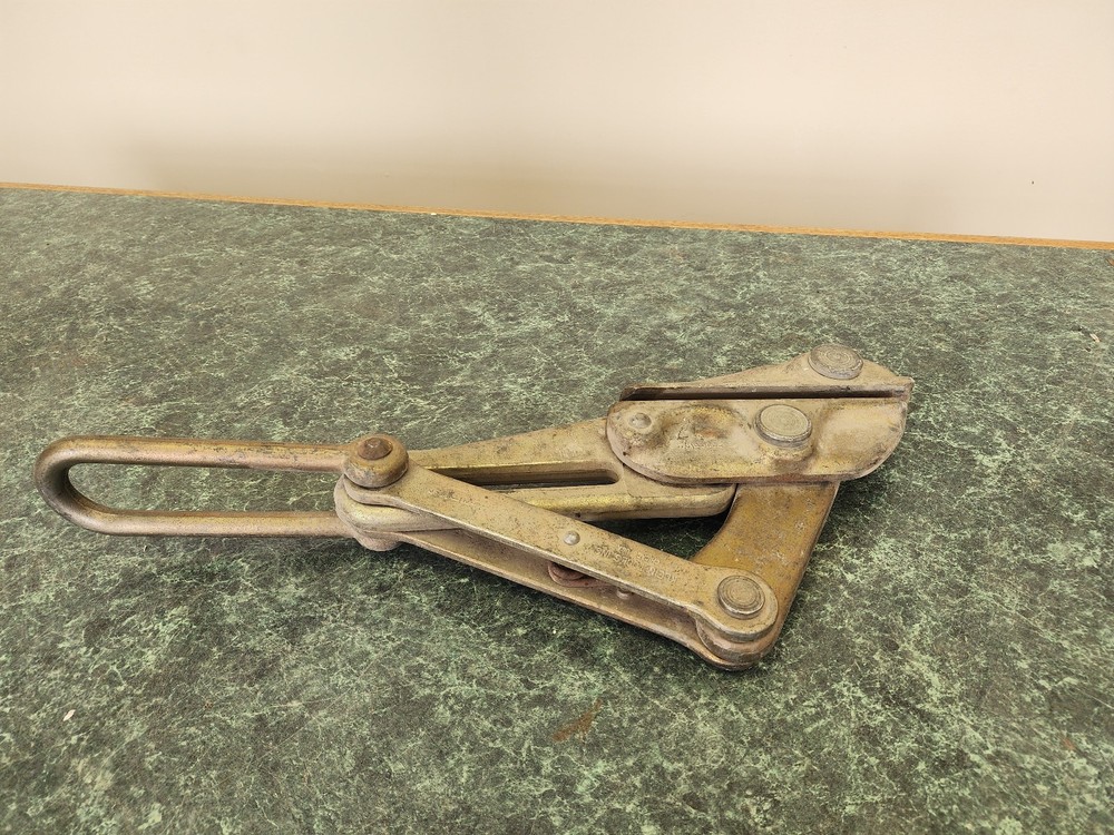 Klein Tools 1628-18 Grip Guy Wire Cable Puller .75 - 1.00 Diameter 15000 Lbs