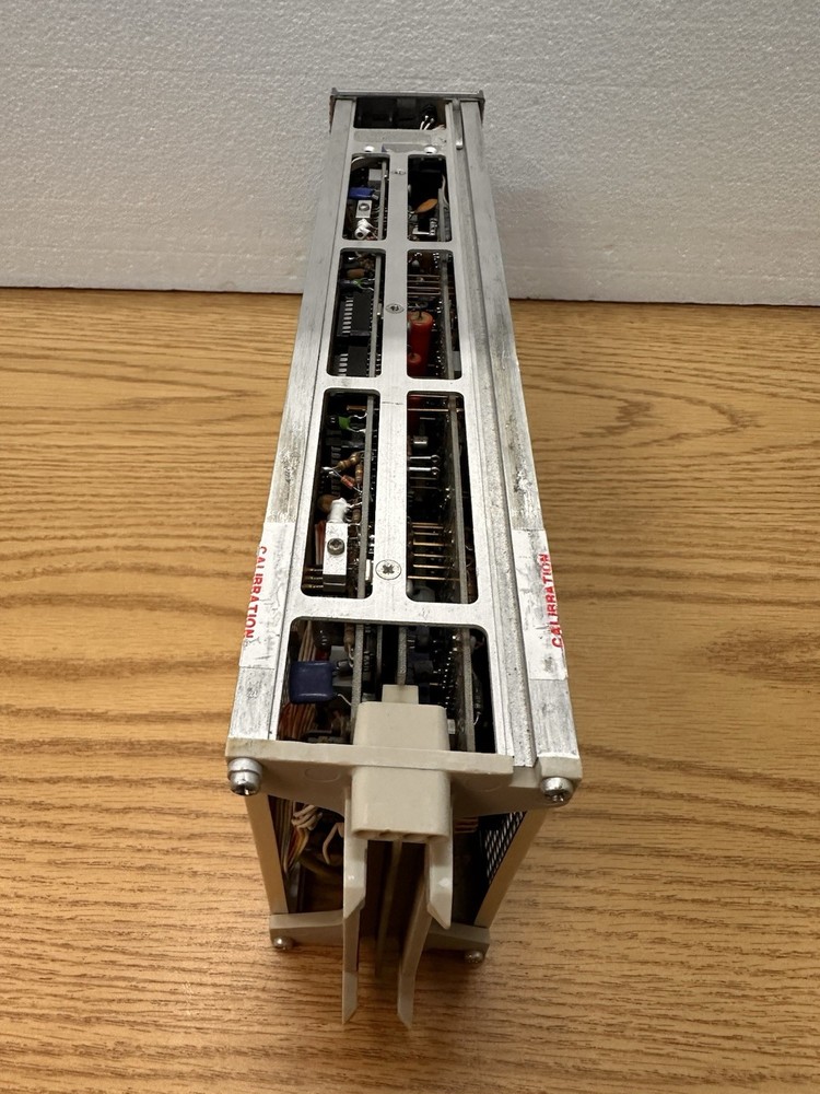 TEKTRONIX model 7B53A Dual Time Base Main Triggering Amplifier Module