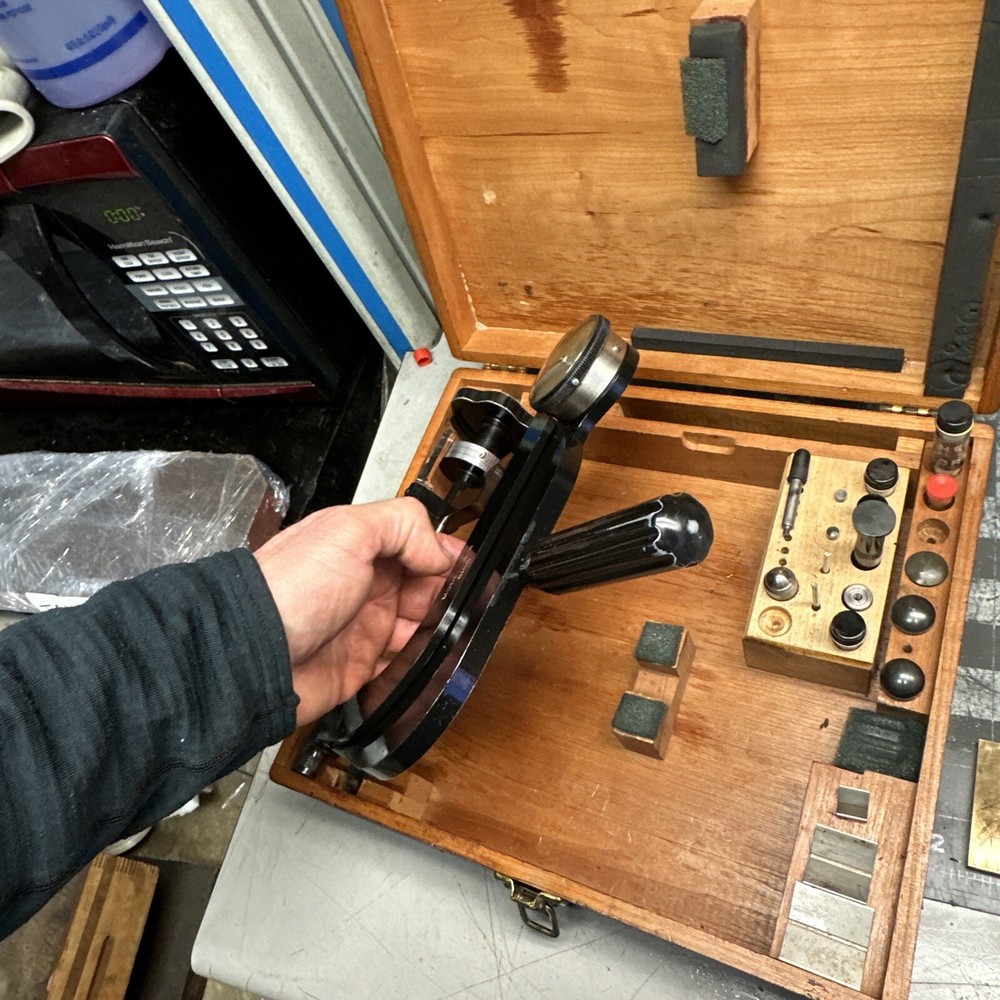 Ames Portable Hardness Tester Model 4-4 (ta15