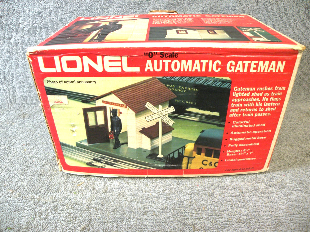 Lionel Postwar No. 6-2145 Automatic Gateman - Untested in Original Box