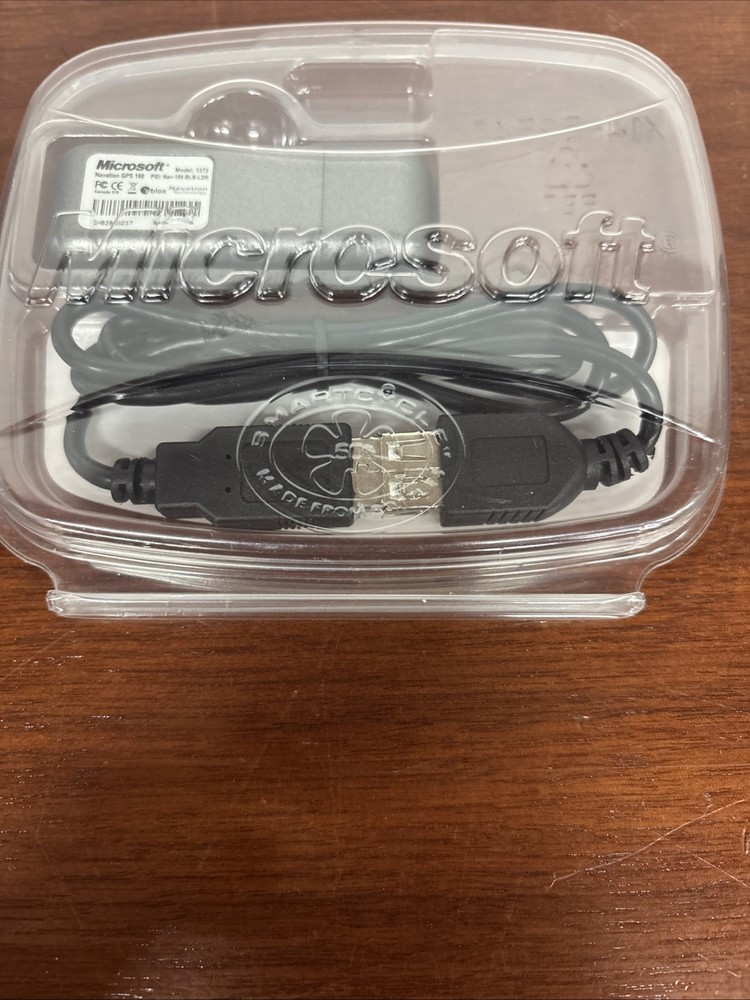 Microsoft Navation GPS 168 USB Receiver Model 1372 New OEM