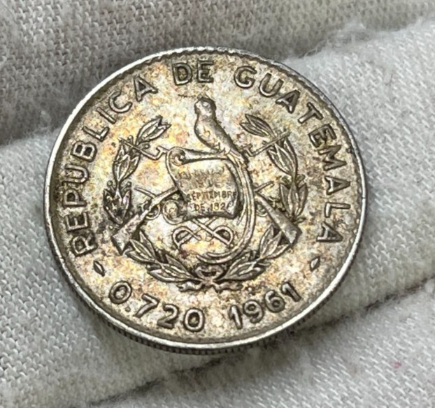 1961 Guatemala 10 Centavos Silver Coin