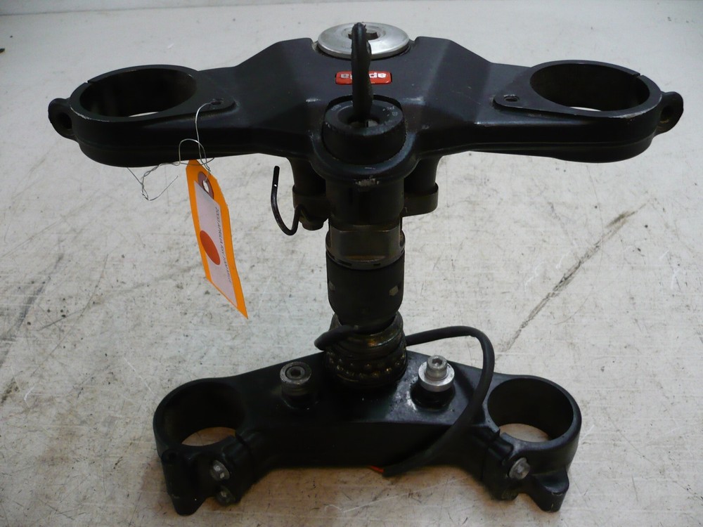 APRILLIA 2000 00 RSV 1000 MILLE UPPER LOWER TRIPLE TREE FORK CLAMP + IGN SWITCH