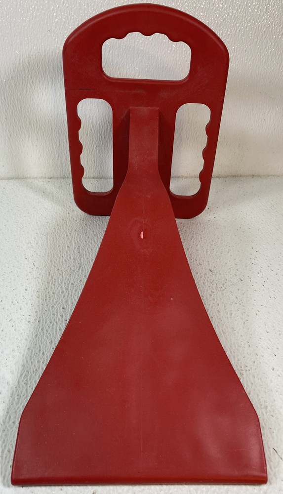 Ideaworks Bed Maker w/ Ergonomic Design