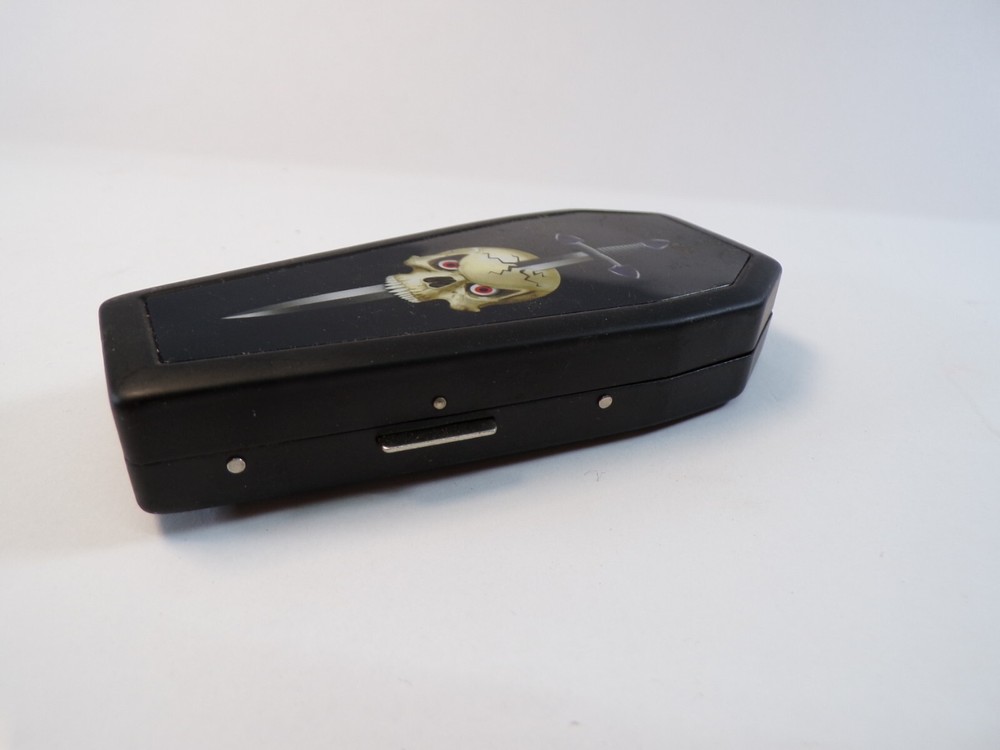 Skull & Dagger Cigarette Holder Coffin Case