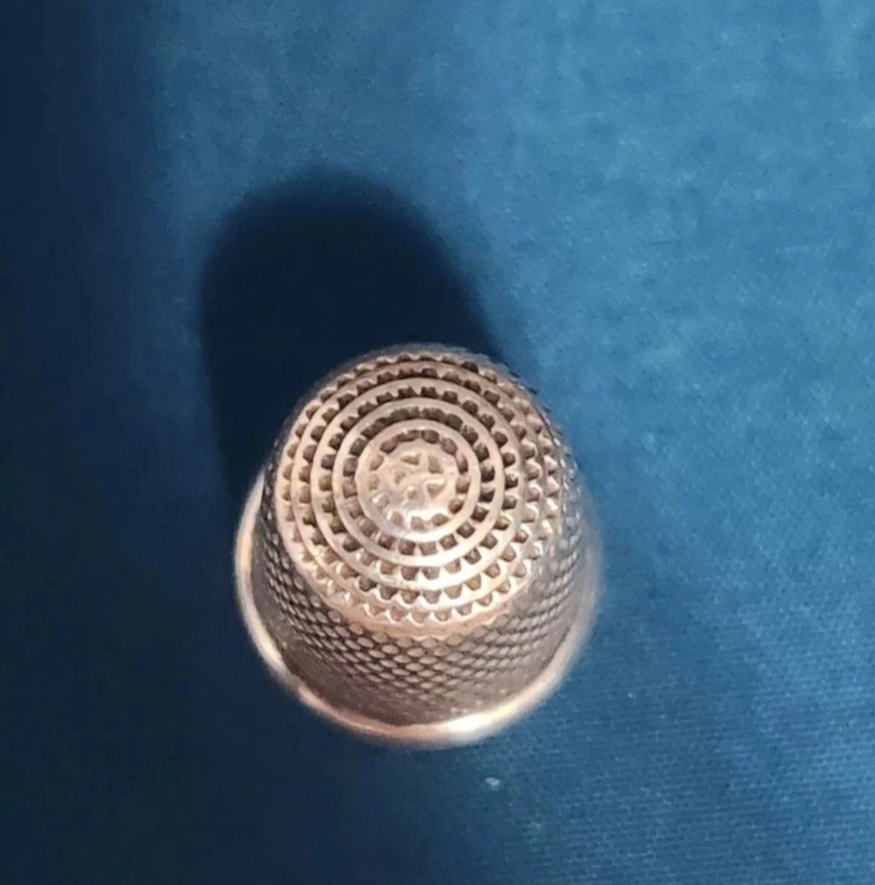 Antique Simons Bros Co Sewing Thimble Size 8