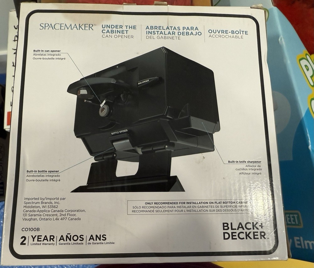 Black & Decker Spacemaker Under Cabinet Can Opener CO100B Black, Sharpener - NEW