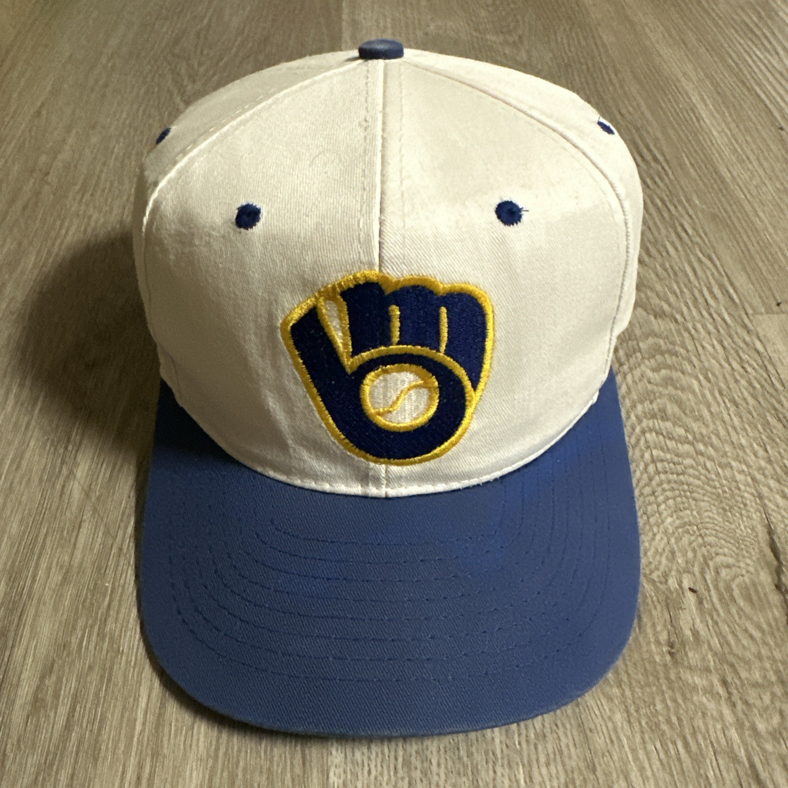 Vintage 90s Milwaukee Brewers Two Tone Logo Blockhead Drew Pearson Snapback Hat