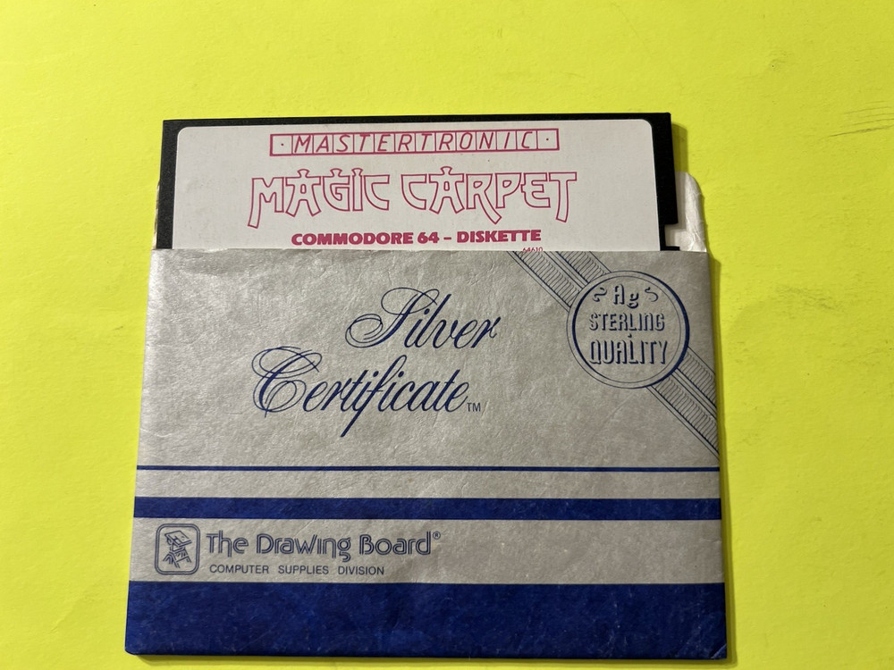 Commodore 64 MAGIC CARPET - Tested Works Great!