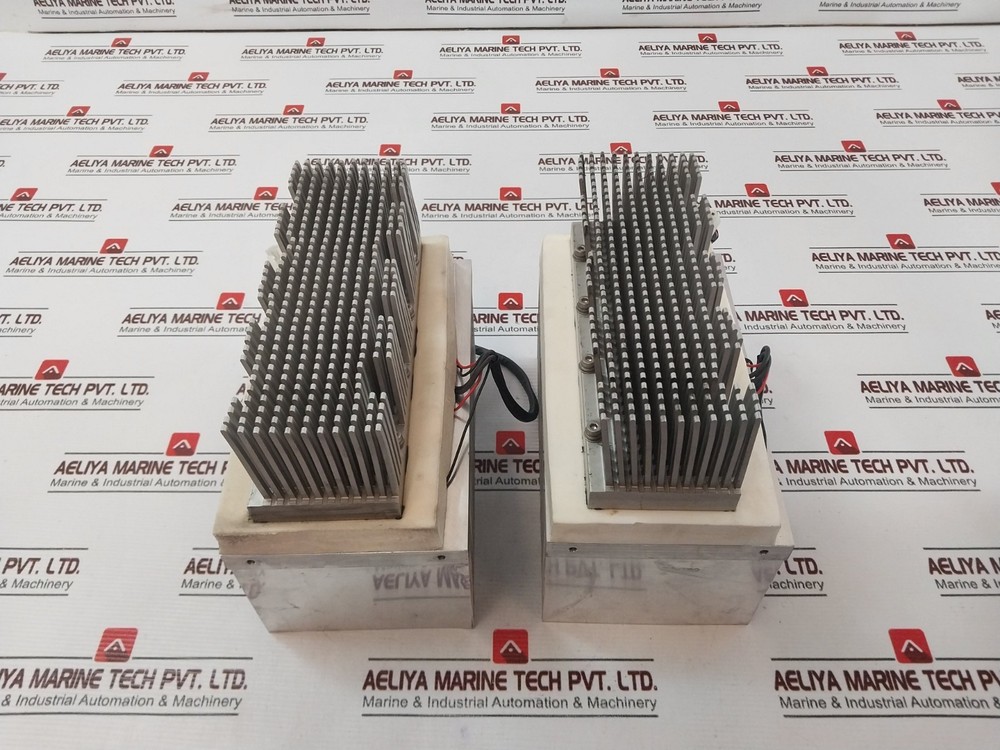 TE TECHNOLOGY AC-2835 Thermoelectric Cooler Assembly 12VDC