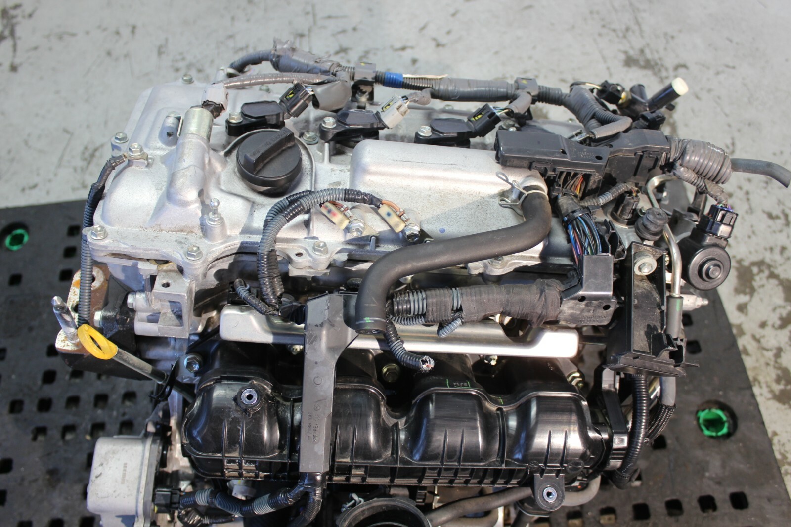 TOYOTA PRIUS ENGINE 1.8L HYBRID MOTOR JDM 2ZR-FXE 2ZR 2010-2015